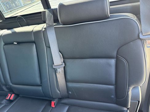 Used 2018 Chevrolet Silverado 1500 High Country AWD/4WD image 22