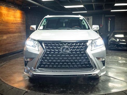Used 2017 Lexus GX 460 Premium AWD/4WD image 4