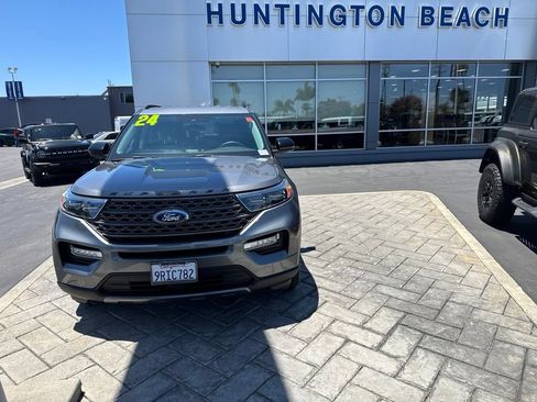 Used 2024 Ford Explorer XLT w/ Equipment Group 202A RWD image 22