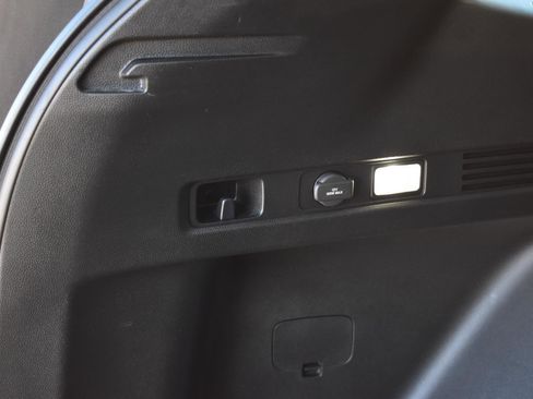 Used 2023 Honda CR-V EX-L image 19