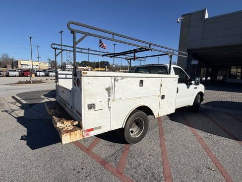 Used 2007 Ford F350 XL image 4