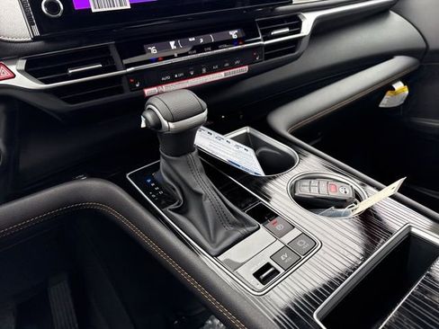 New 2026 Toyota Sienna XLE Woodland Edition image 22