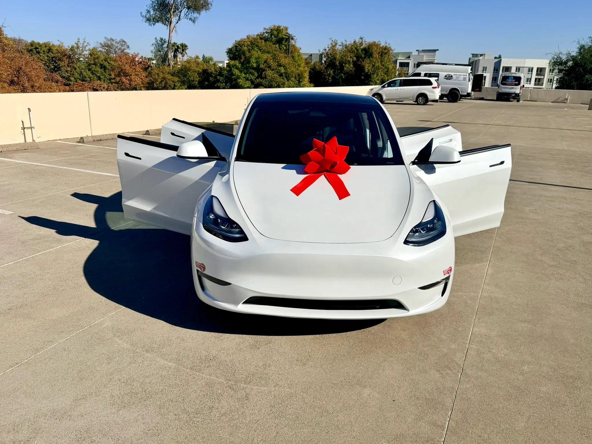 Used 2024 Tesla Model Y Performance AWD/4WD image 39