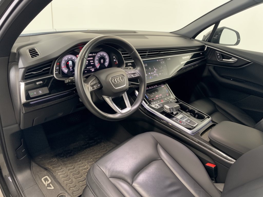 Used 2021 Audi Q7 2.0T Premium w/ Convenience Package AWD/4WD image 4