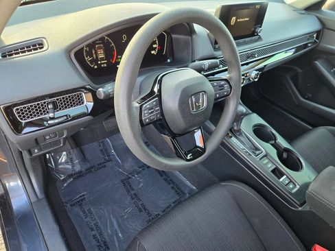 Used 2023 Honda Civic LX image 19