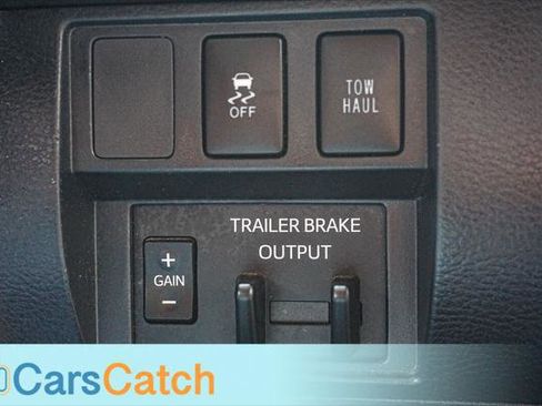 Used 2019 Toyota Tundra SR5 w/ SR5 Upgrade Package AWD/4WD image 33