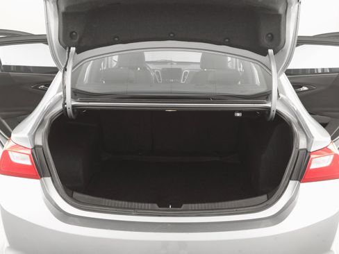 Used 2023 Chevrolet Malibu LT image 25