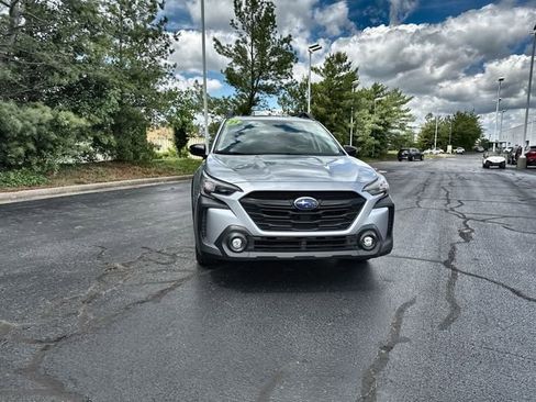 Certified 2025 Subaru Outback Onyx Edition AWD/4WD image 7