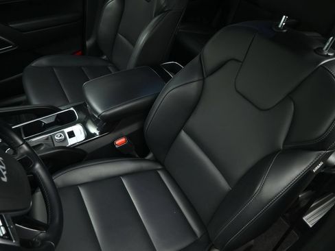 Certified 2025 Kia Telluride S FWD image 55