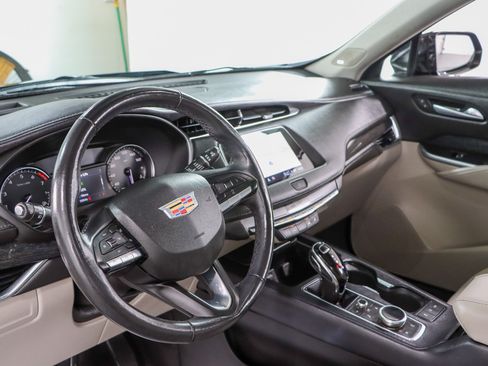 Used 2023 Cadillac XT4 Premium Luxury w/ Cold Weather Package FWD image 23