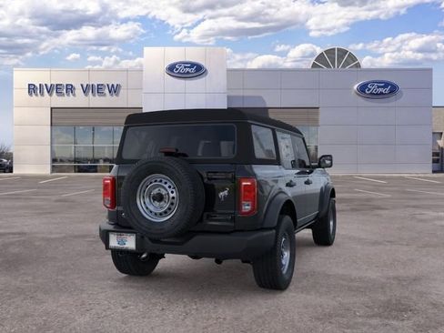 New 2025 Ford Bronco 4-Door AWD/4WD image 8