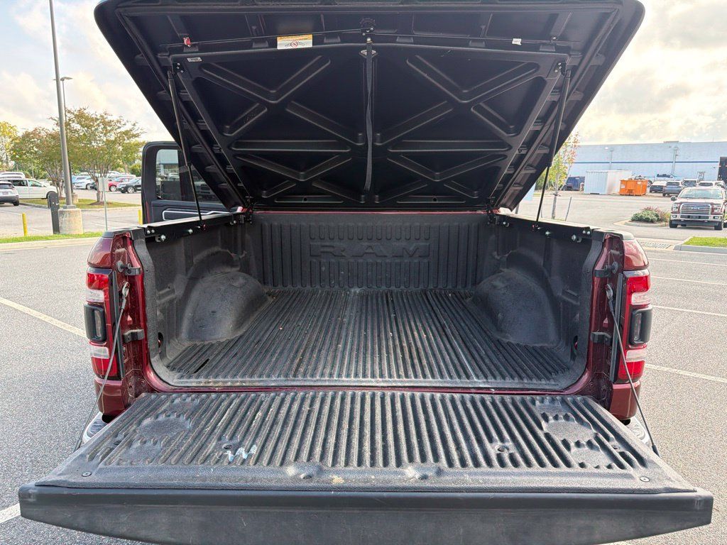 Used 2019 RAM 1500 Big Horn AWD/4WD image 8