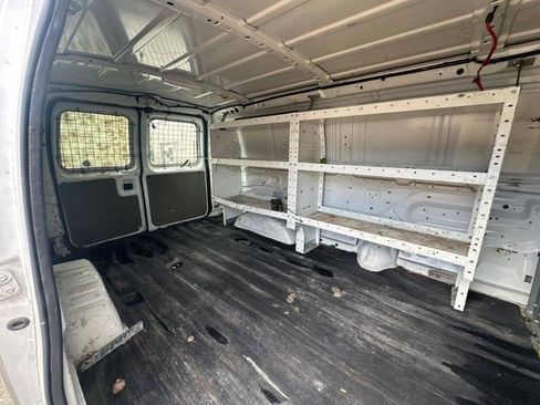 Used 2014 Ford E-250 and Econoline 250 w/ Power Group RWD image 23