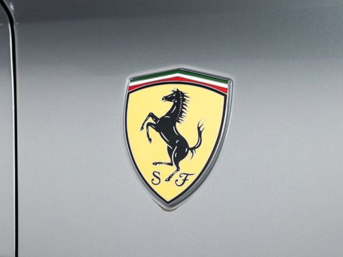 Certified 2019 Ferrari Portofino image 29