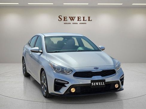 Used 2020 Kia Forte LXS FWD image 7