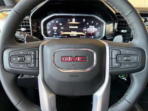Certified 2026 GMC Sierra 1500 Elevation w/ Preferred Package AWD/4WD image 22