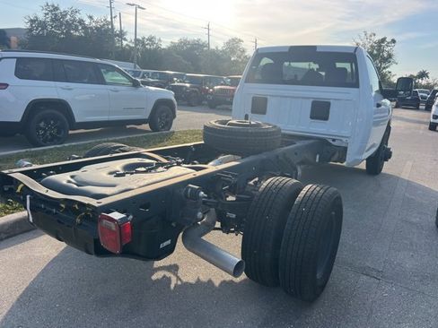 New 2026 RAM 3500 Tradesman image 4