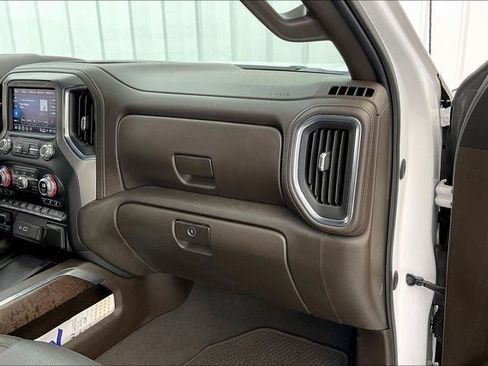 Used 2021 GMC Sierra 1500 Denali w/ Technology Package AWD/4WD image 17