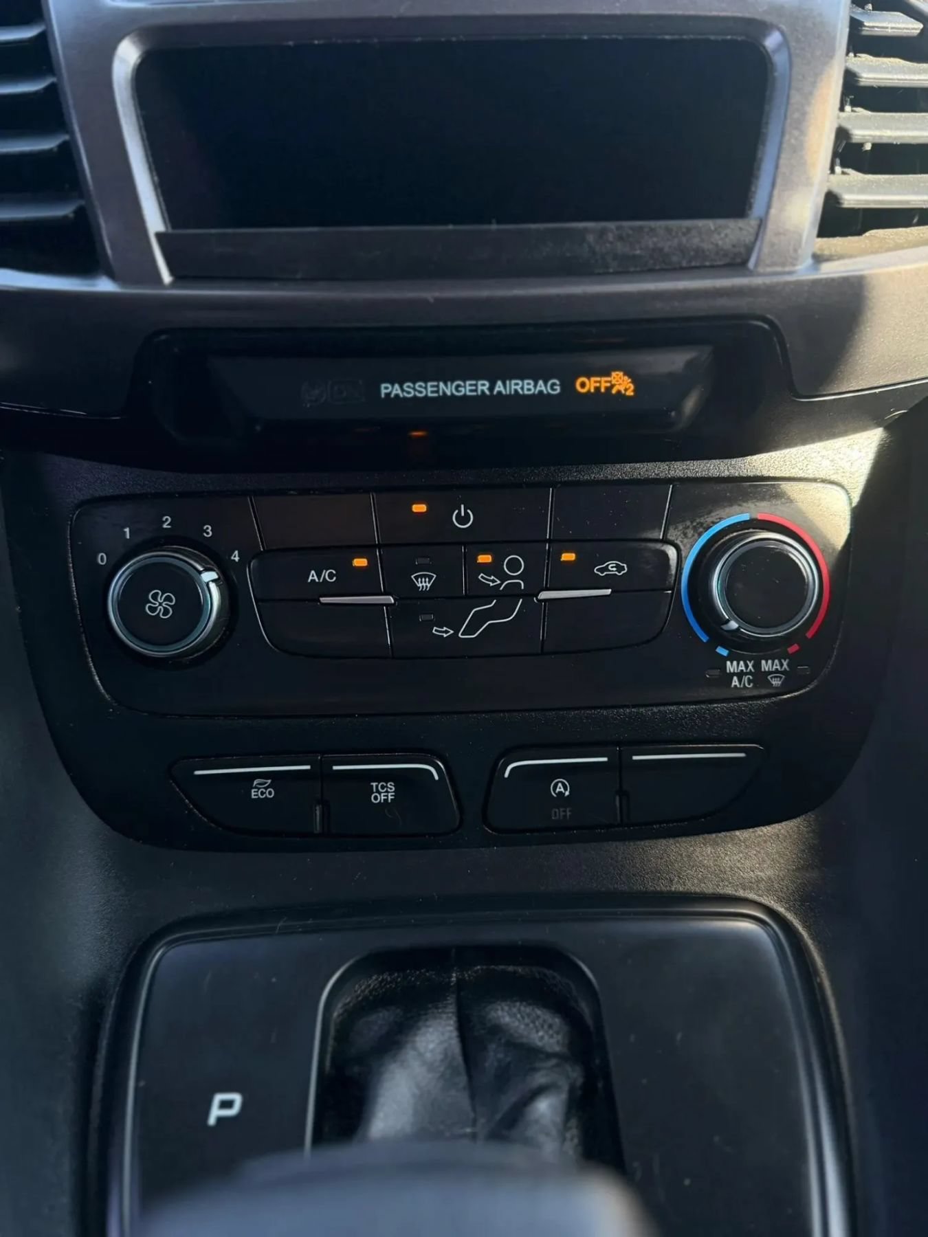 Used 2022 Ford Transit Connect XL FWD image 21