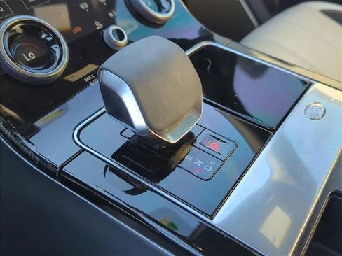 Used 2021 Land Rover Range Rover Velar S image 22