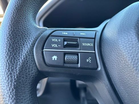 Used 2024 Honda HR-V LX image 16