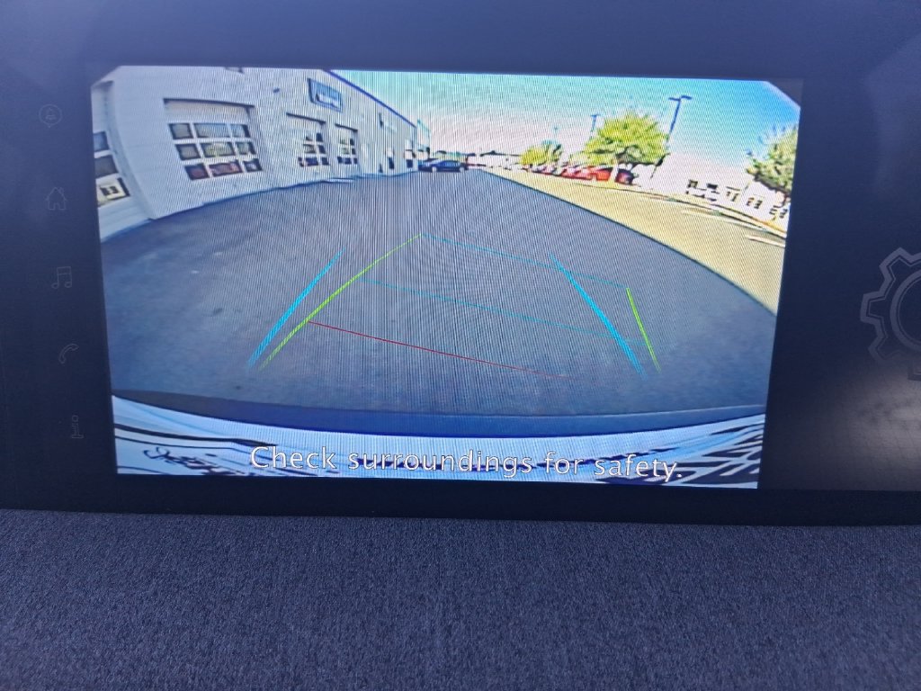 Used 2025 Nissan Kicks SV FWD image 18