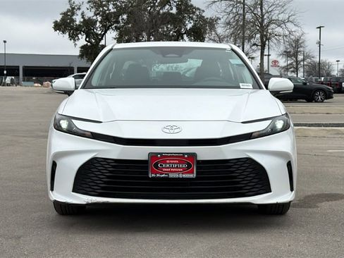 Certified 2025 Toyota Camry LE image 10