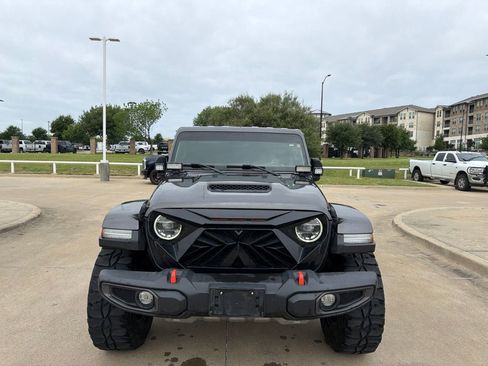 Used 2021 Jeep Gladiator Mojave AWD/4WD image 2
