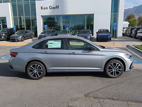 New 2025 Volkswagen Jetta Sport image 2