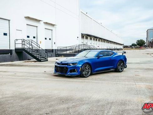 Used 2020 Chevrolet Camaro ZL1 image 67