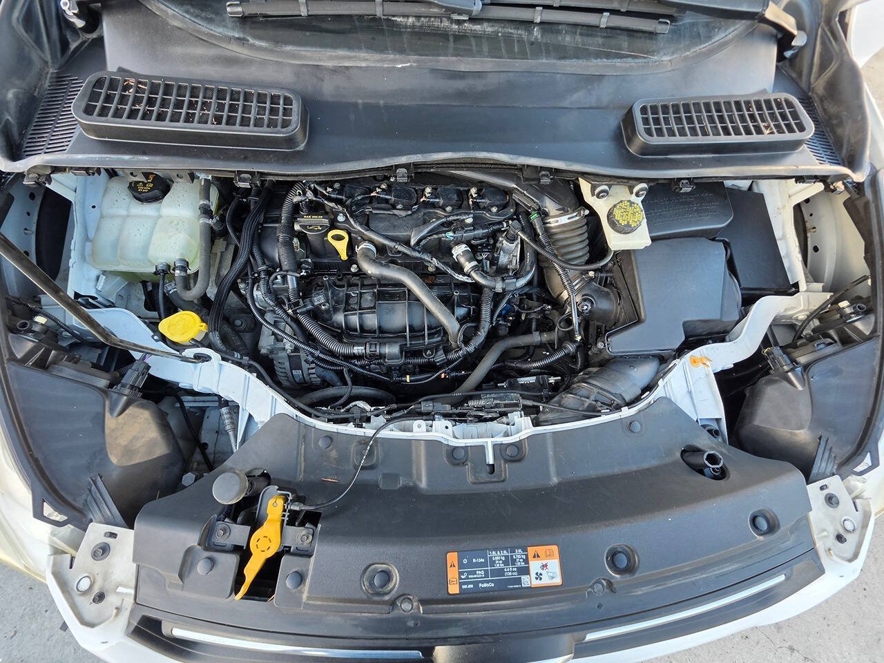 Used 2014 Ford Escape SE w/ Equipment Group 201A FWD image 40