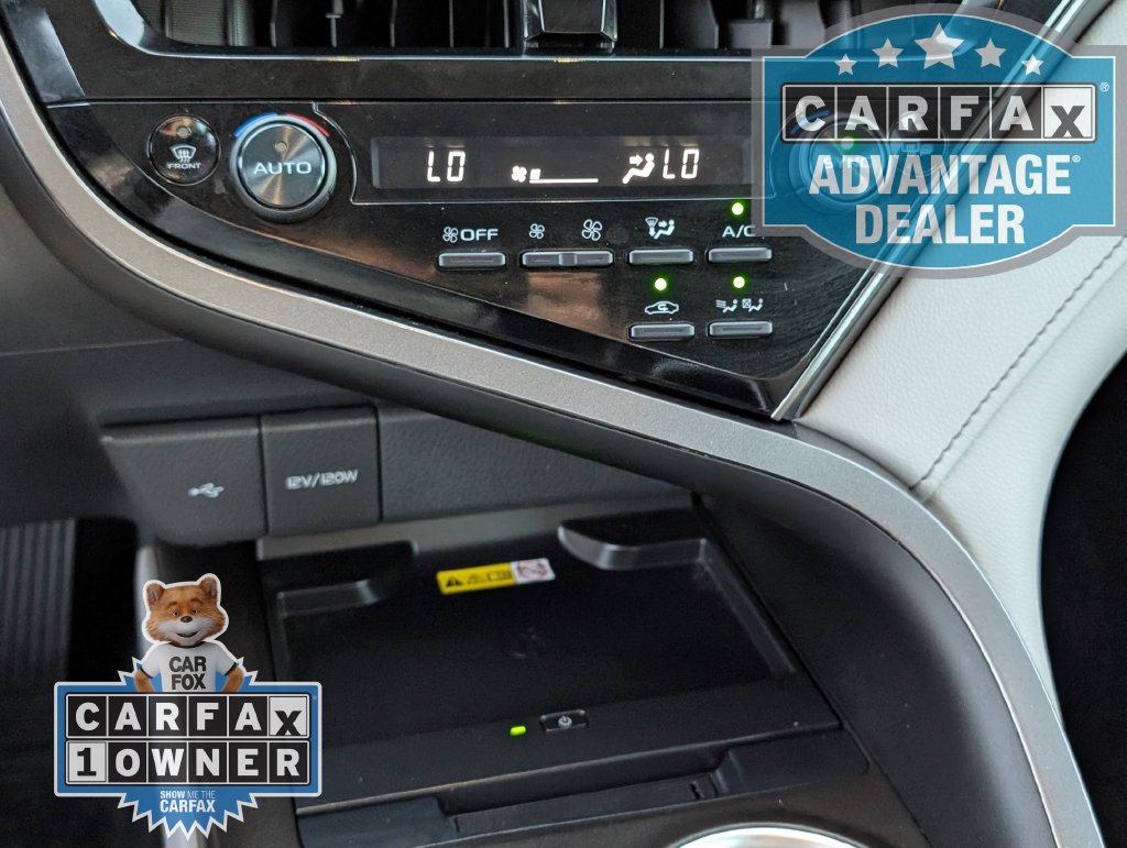 Used 2024 Toyota Camry XLE w/ Cold Weather Package FWD image 9