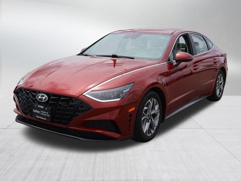 Used 2023 Hyundai Sonata SEL FWD image 3