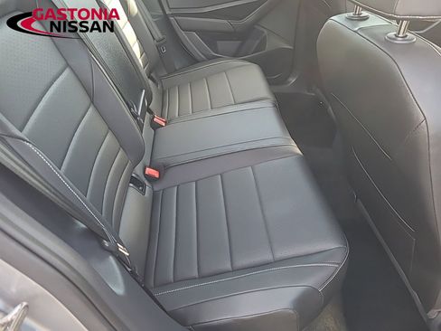 Used 2024 Volkswagen Jetta SE image 25