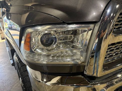 Used 2015 RAM 2500 Laramie AWD/4WD image 8