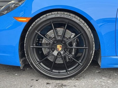 Certified 2025 Porsche 718 Cayman GT4 image 11