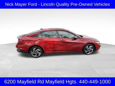 Used 2025 Hyundai Elantra Sport image 8