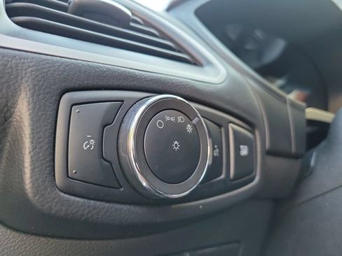 Used 2024 Ford Edge SEL AWD/4WD image 27