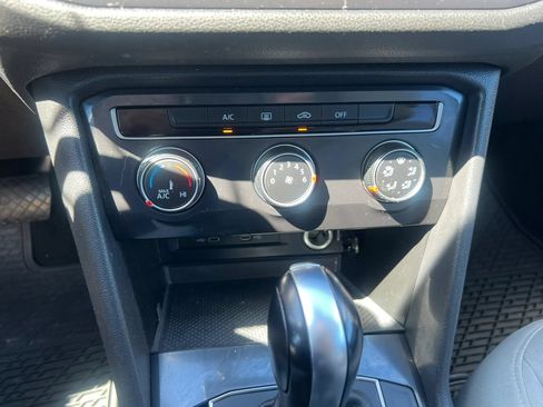 Used 2020 Volkswagen Tiguan S AWD/4WD image 24