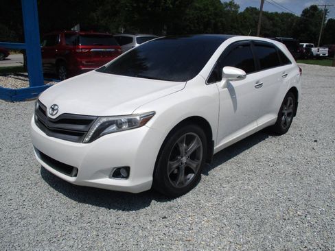 Used 2014 Toyota Venza Limited AWD/4WD image 1