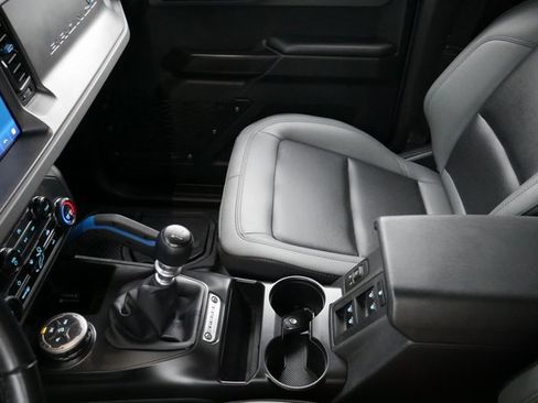 Used 2024 Ford Bronco Black Diamond image 20