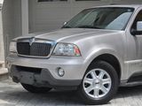 Used 2004 Lincoln Aviator Luxury image 2