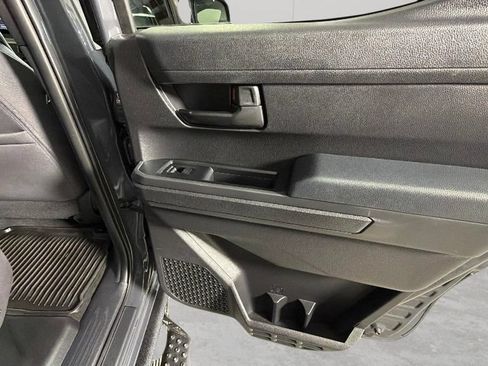 Used 2024 Toyota Tacoma SR5 RWD image 33
