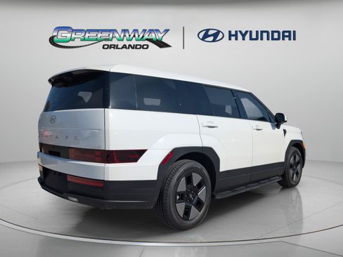 Certified 2026 Hyundai Santa Fe SE FWD image 8