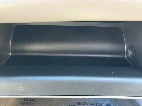 Used 2021 Chevrolet Malibu LT image 58