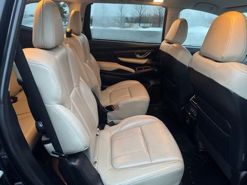 Used 2022 Subaru Ascent Limited image 18