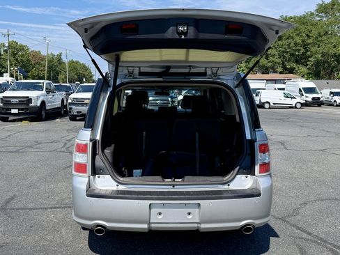 Used 2019 Ford Flex Limited AWD/4WD image 9