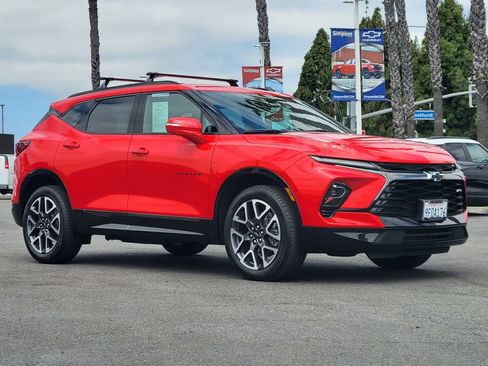Used 2023 Chevrolet Blazer RS FWD image 30