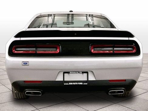Used 2022 Dodge Challenger SXT w/ Blacktop Package RWD image 4