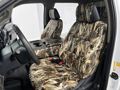 Used 2022 Ford F450 XL w/ STX Appearance Package image 9